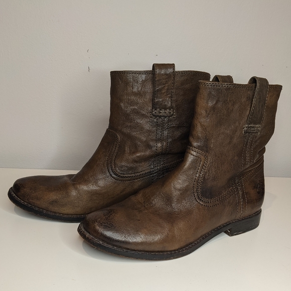 Frye Anna Shortie boot